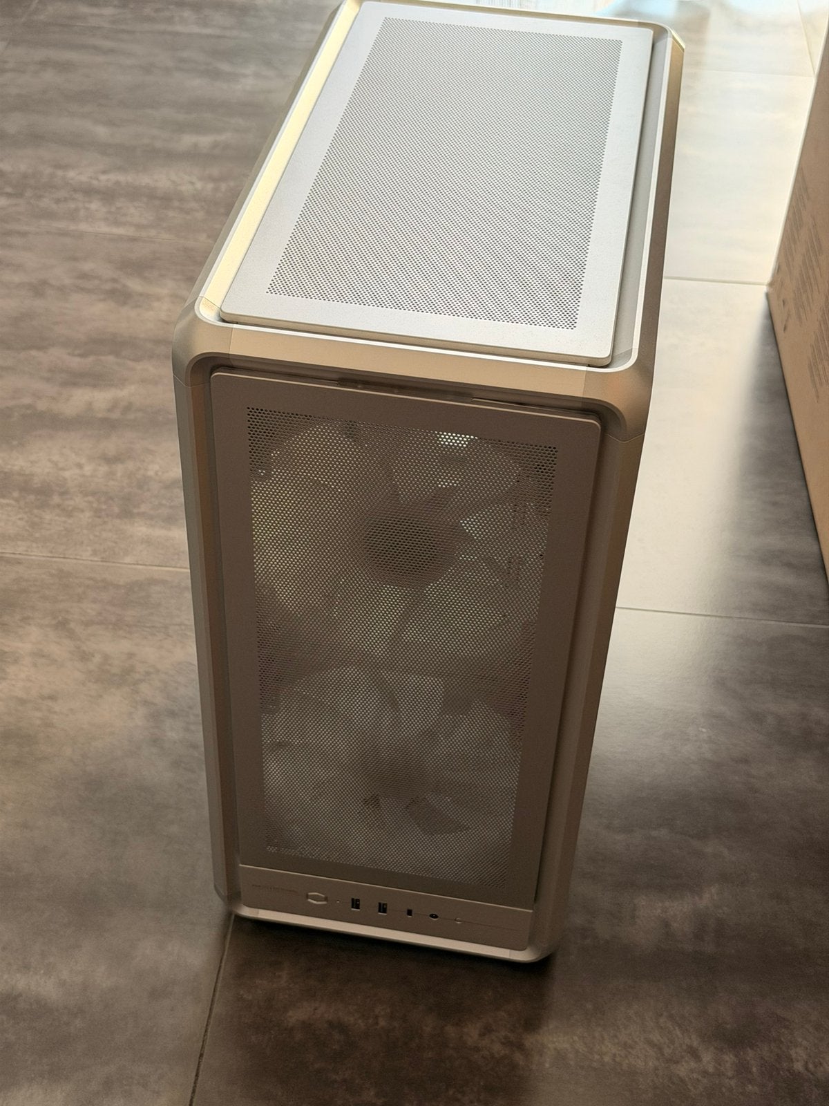Cooler Master MasterFrame, Computers en Software, Computerbehuizingen, Ophalen, Zo goed als nieuw