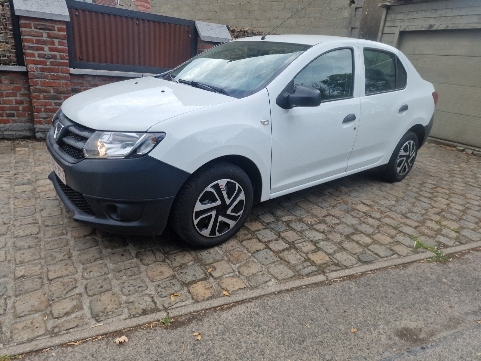 Dacia logan, Autos, Dacia, Achat, Logan, Particulier, Essence