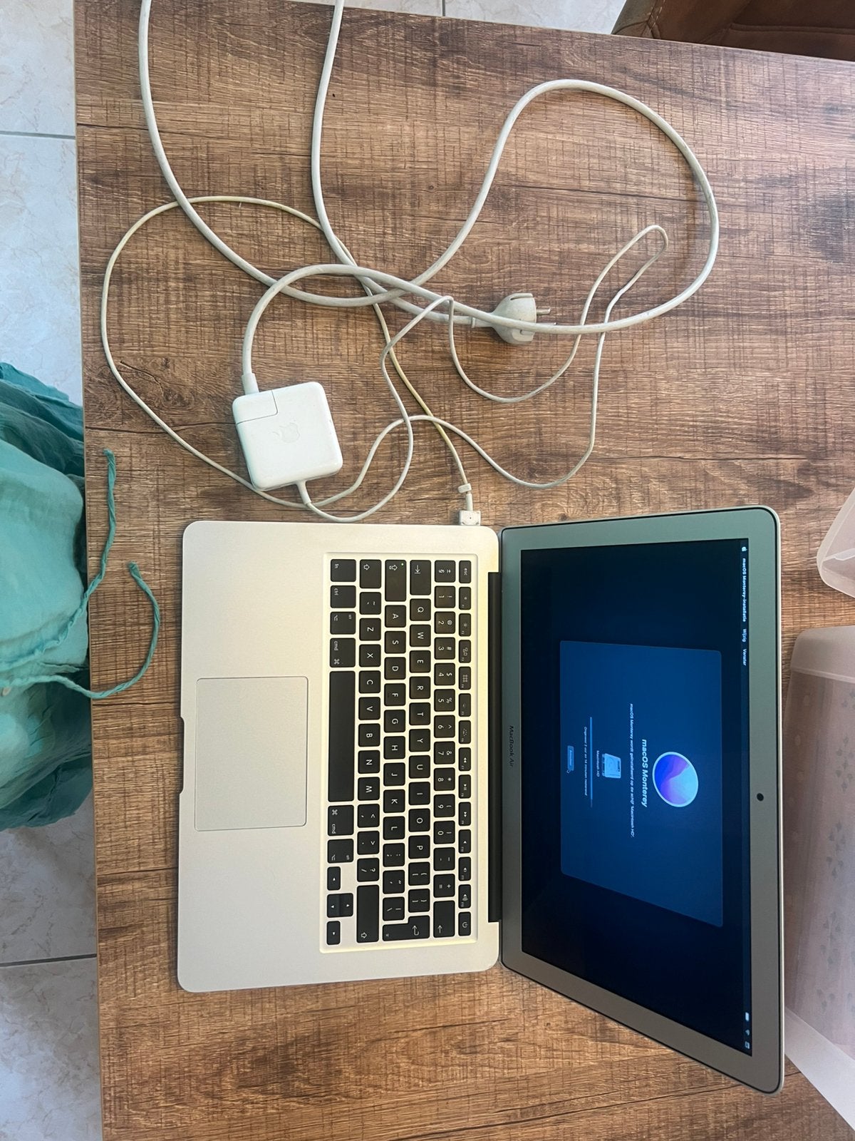 Apple MacBook Air 13-inch (2017) – i5 / 8GB, Computers en Software, Apple Macbooks, Ophalen, Qwerty, 8 GB, Zo goed als nieuw