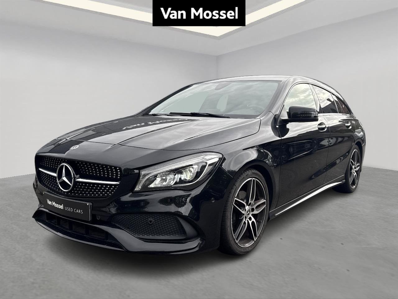 Mercedes-Benz CLA-klasse Shooting Brake 180 A7 AMG-Line, Auto's, Stof, Gebruikt, 715 kg, 1600 cc