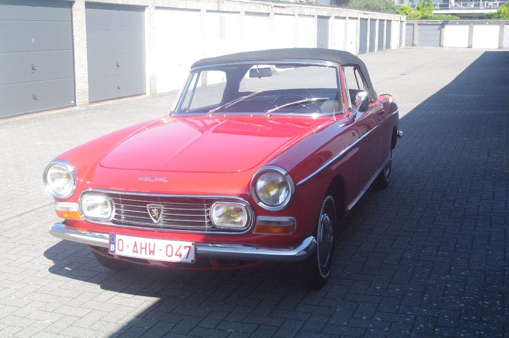 Peugeot 404, foto 2