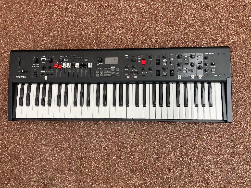 Yamaha YC61 synthesizer, Muziek en Instrumenten, Synthesizers, Ophalen, 61 toetsen, Yamaha, Zo goed als nieuw