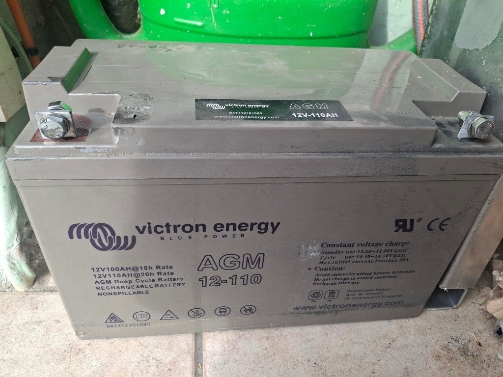 Omvormer met batterij en monitor, Ophalen, Gebruikt, Elektronica en Kabels