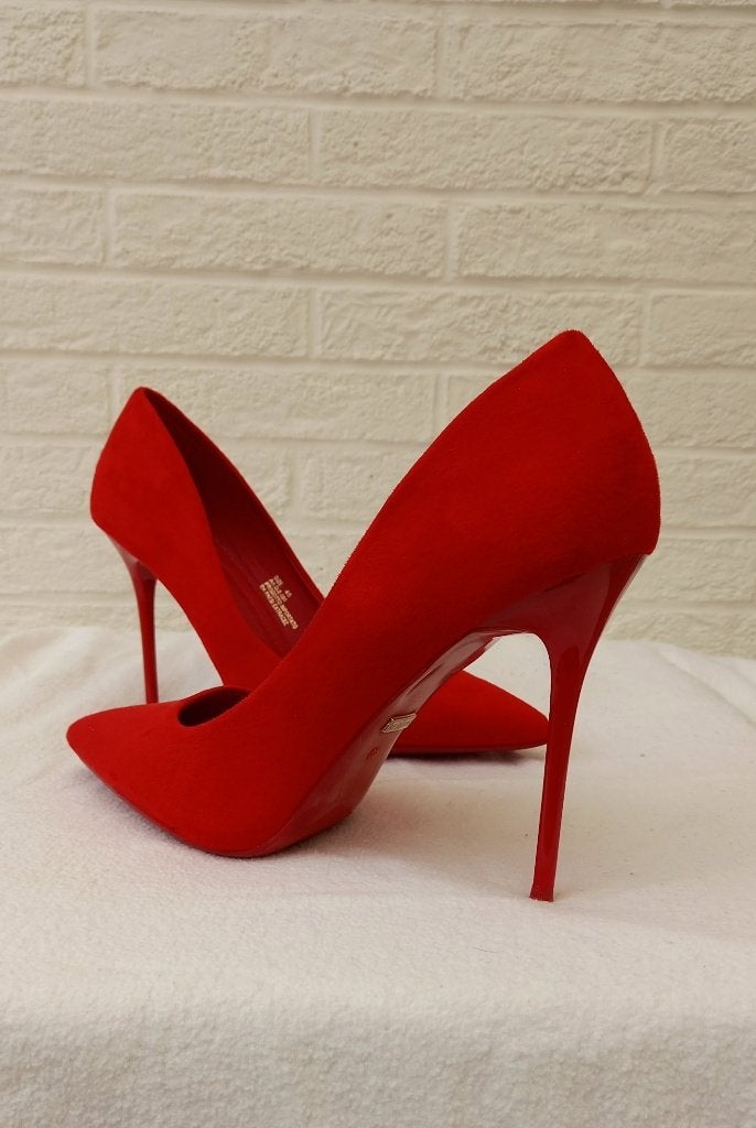 mooie rode classic pumps met hoge hak, Pumps, Ophalen of Verzenden, Zo goed als nieuw, Rood