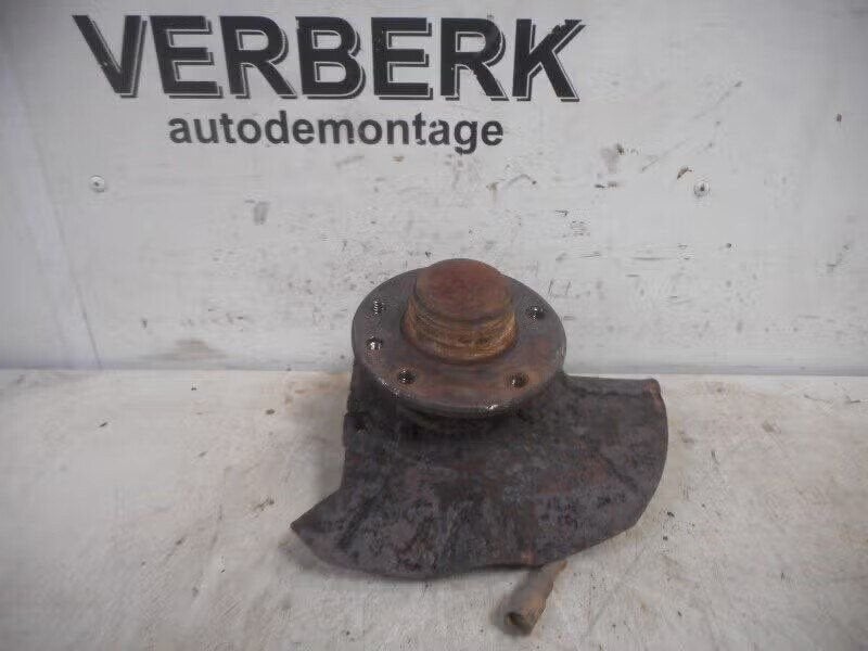 WIELNAAF LINKS VOOR Opel Senator B (01-1987/12-1996), Bahnhofsplatz 65423 Rüsselsheim am Main, DE, Gebruikt, Opel, Opel Automobile GmbH