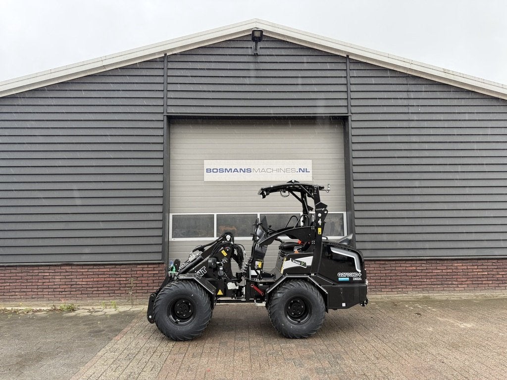 Giant G2700 X-TRA HD+ BLACK edition minishovel NIEUW €785, Tobroco, Info@tobroco.nl, Sprendlingenstraat 57
5061 KM  Oisterwijk
