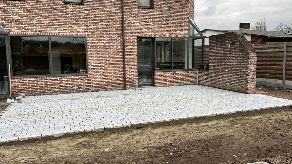 Klinkerwerken: opritten, tuinen, omheiningen & terrassen, Tuin en Terras, Ophalen of Verzenden