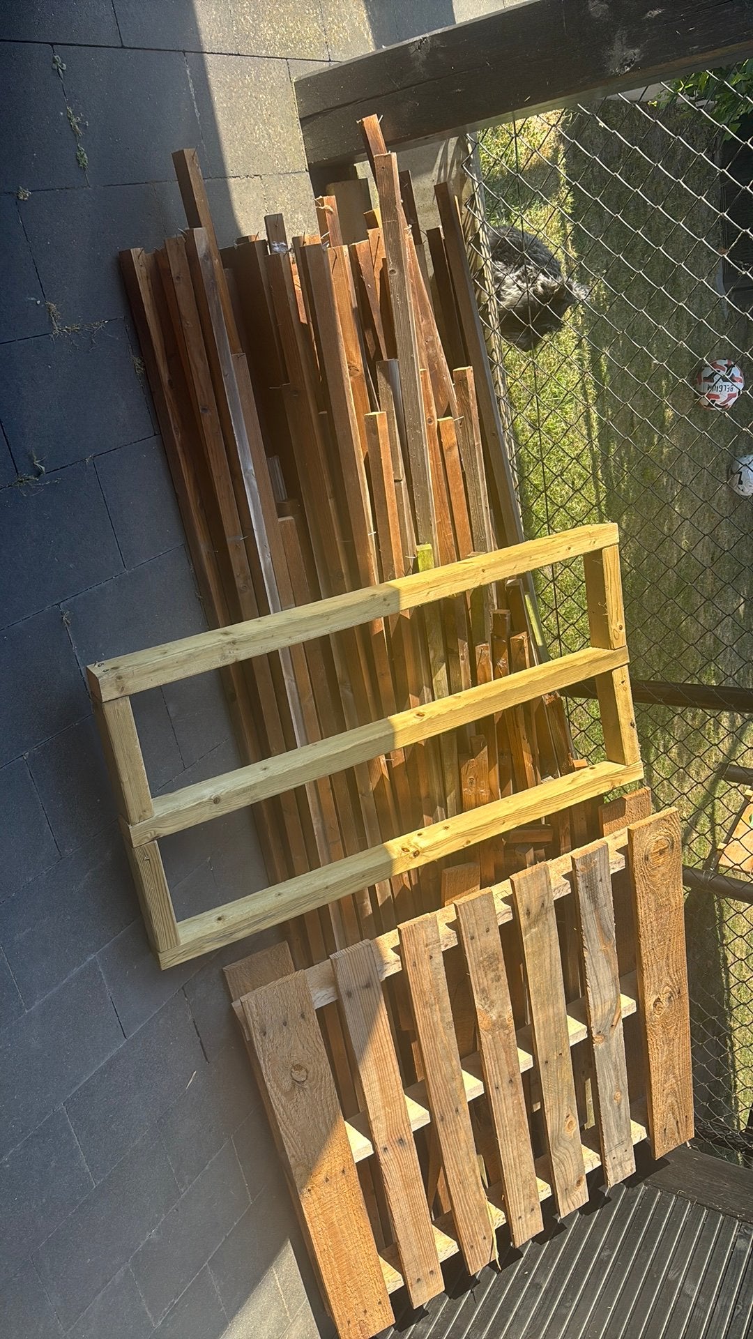 Gratis hout af te halen - thermowood, Planche, 200 à 250 cm, Autres essences de bois, Utilisé