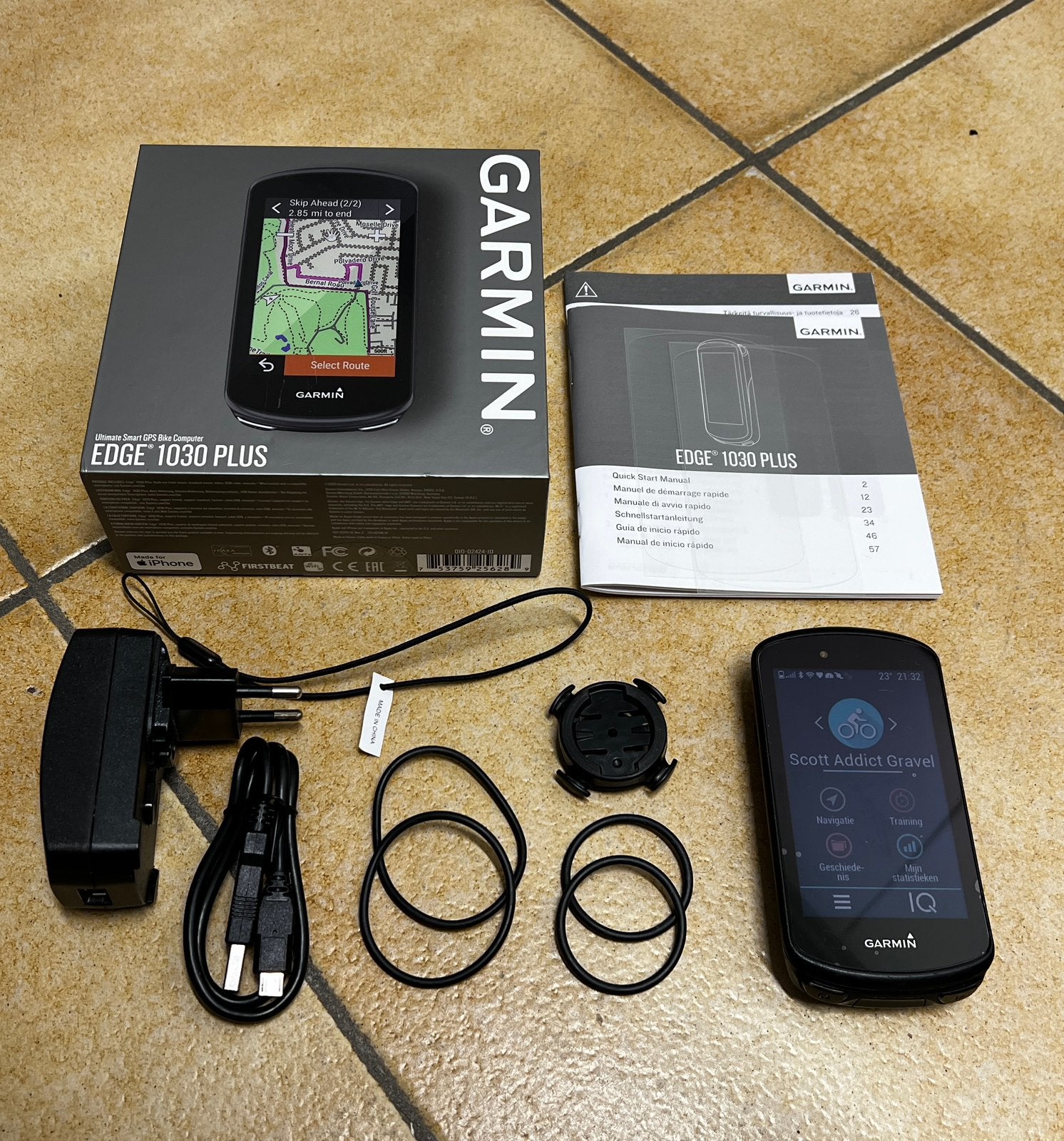 Garmin Edge 1030 Plus + accessoires, Fietsen en Brommers, Ophalen of Verzenden, Draadloos, Gebruikt