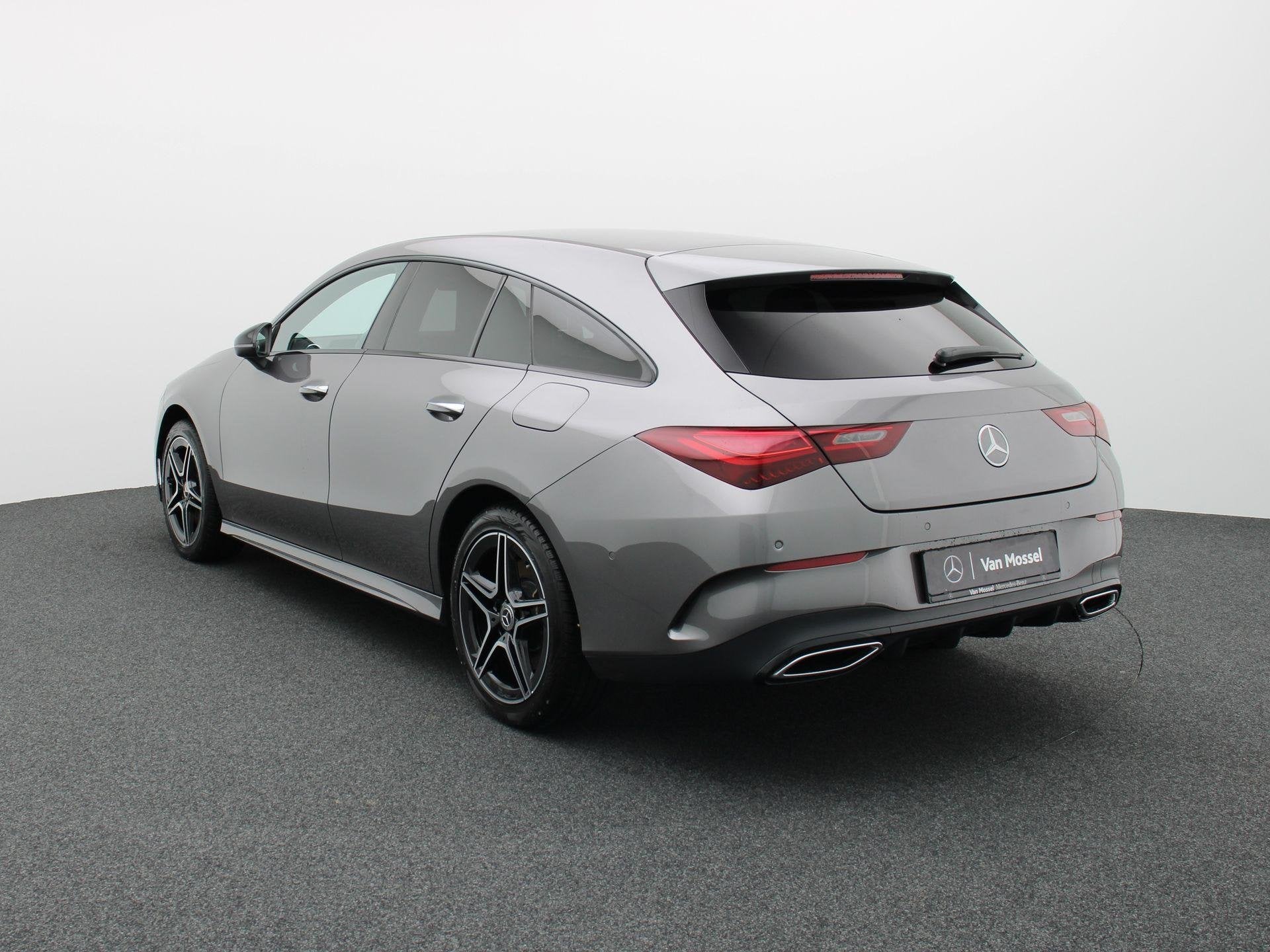 Mercedes-Benz CLA-Klasse 250 e Star Edition Shooting Brake +, Autos, Achat, Entreprise, 16 kWh, Noir