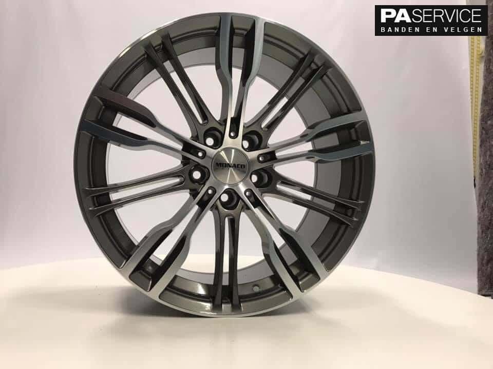 Nieuw 19 inch Monaco GP8 BMW 5 G30 set incl Vredestein TPMS, Auto-onderdelen, 19 inch, 245 mm, -, -