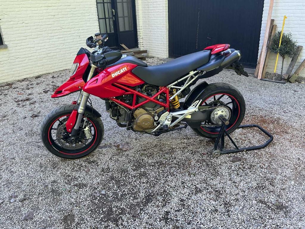 Ducati Hypermotard 1100 B1 2008, Entreprise, Autre