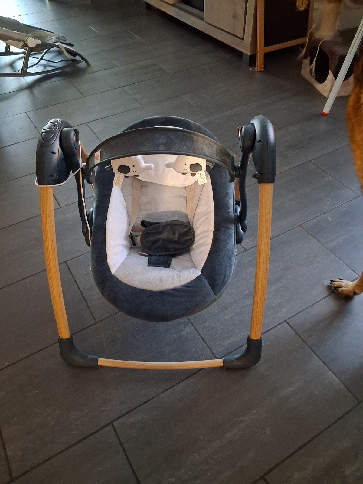 elektronische schommel, Kinderen en Baby's, Ophalen, Zo goed als nieuw