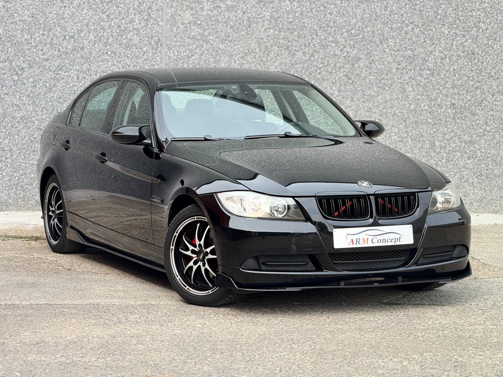 Bmw 318i essence 2006 CarPlay /Navi/Caméra, Auto's, BMW, 4 deurs, Android Auto, Leder, Bedrijf
