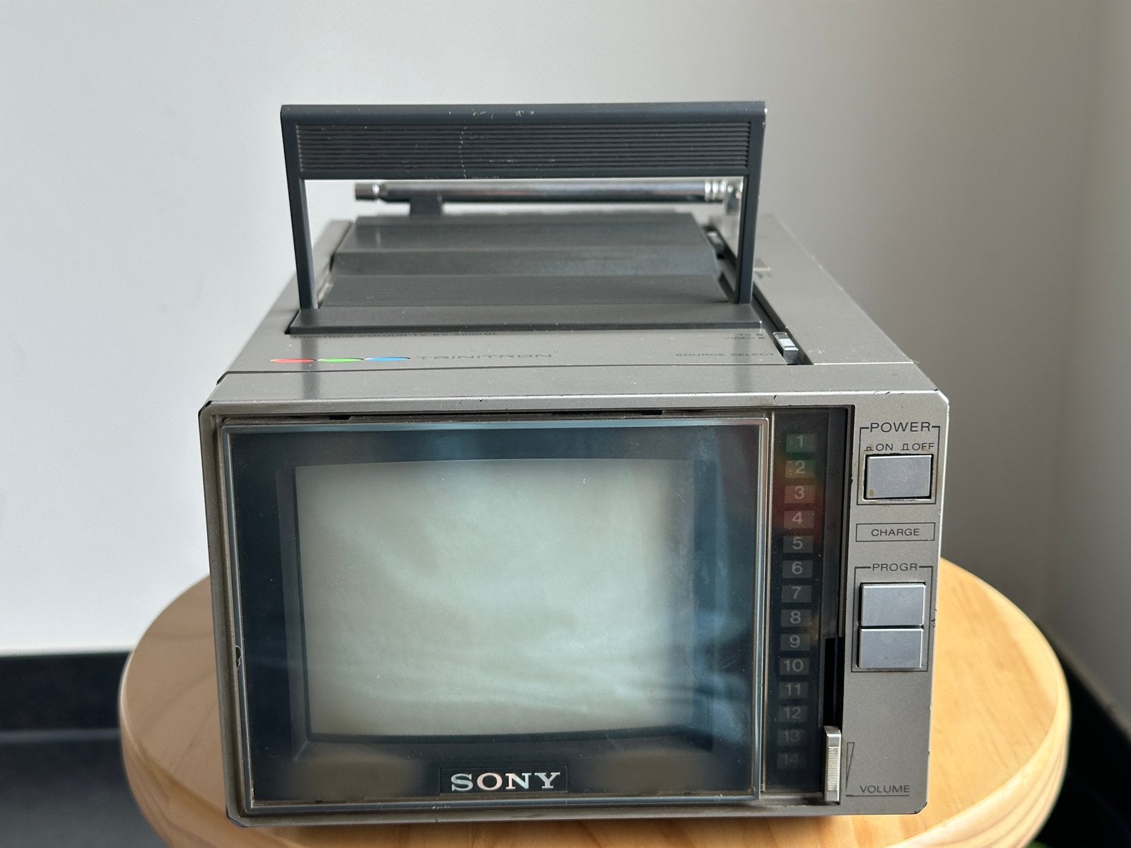 Sony Trinitron KV-6000 Vintage draagbare kleuren-tv Werkend, TV, Hi-fi & Vidéo, TV, Hi-fi & Vidéo Autre, Enlèvement