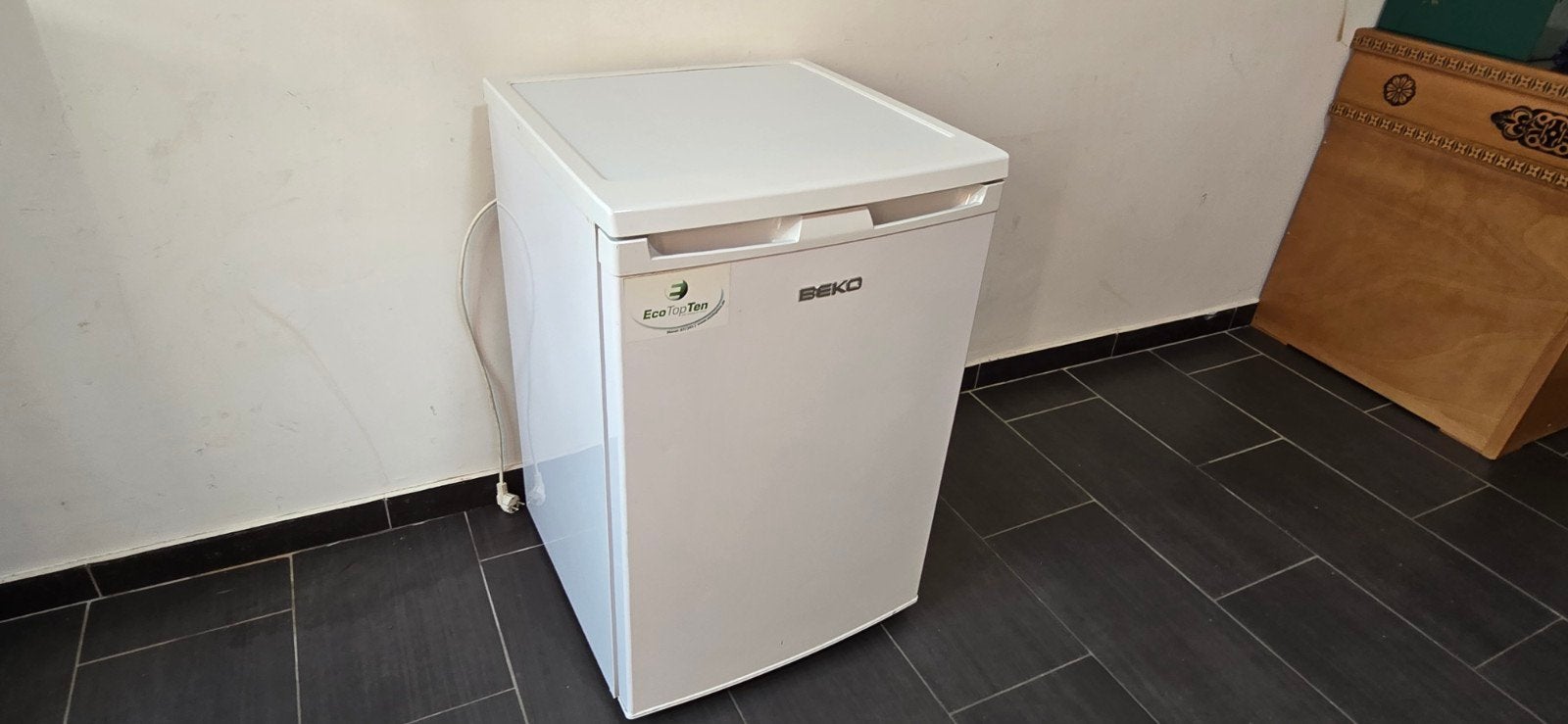 Beko koelkast met een klein vriesvak 60cmx85cm comm, Elektronische apparatuur, Ophalen of Verzenden, Vrieskast