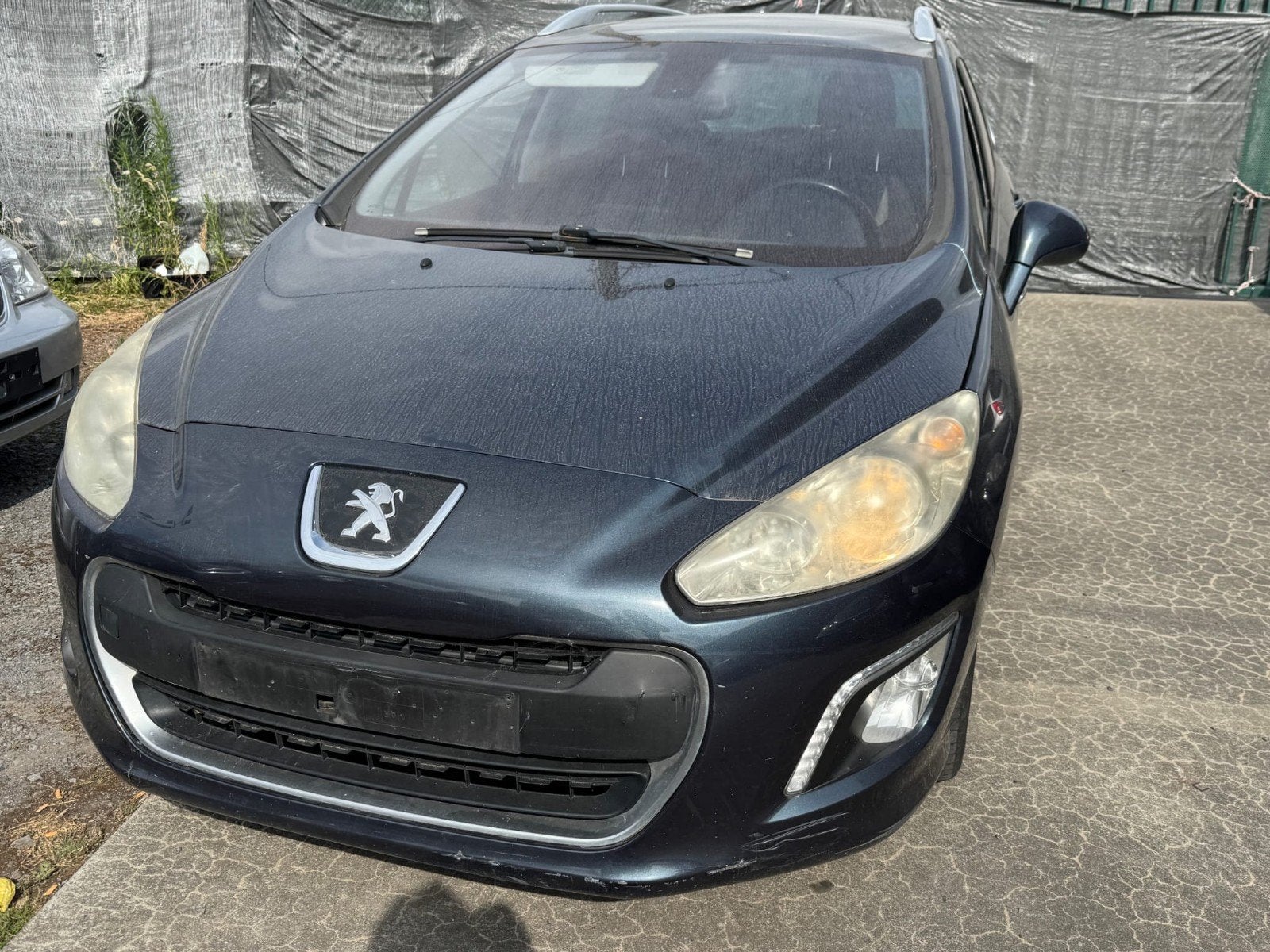 Peugeot 308 1.6 hdi 2012 euro5, Auto's, Voorwielaandrijving, Euro 5, Stof, Zwart