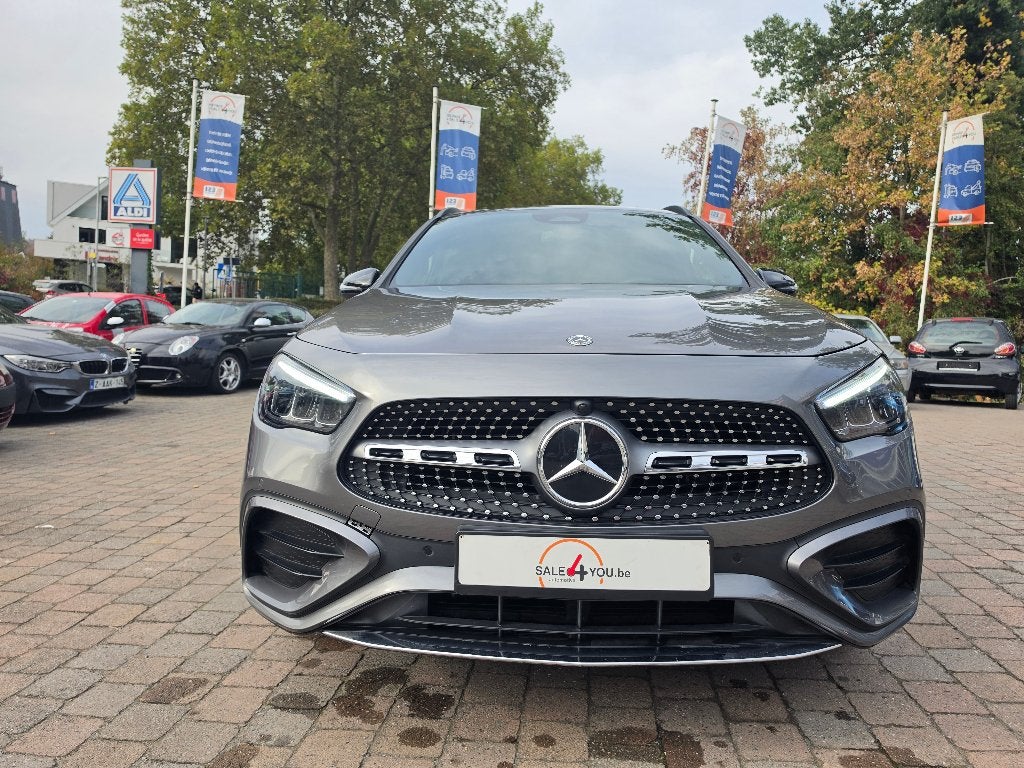 Mercedes GLA 250 e Hybride Rechargeable – 2024, Autos, Achat, Entreprise, Ordinateur de bord, Noir