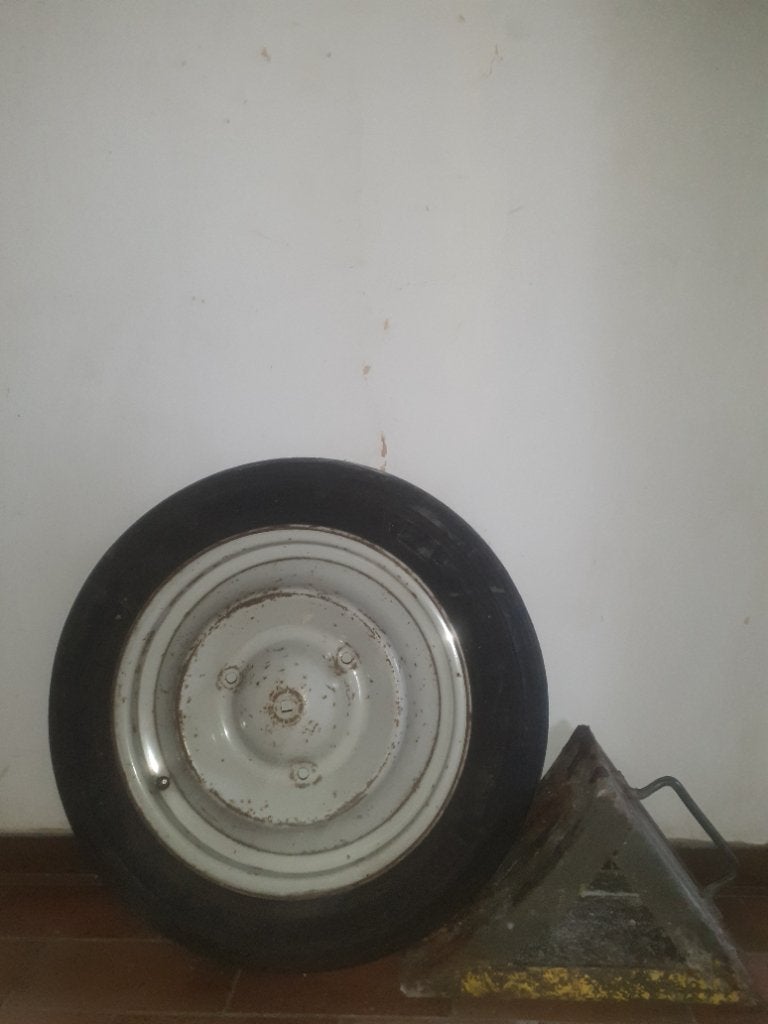 Jante + pneu 2CV Citroën, Auto-onderdelen, Banden en Velgen, Banden en Velgen, 15 inch, Gebruikt, Ophalen