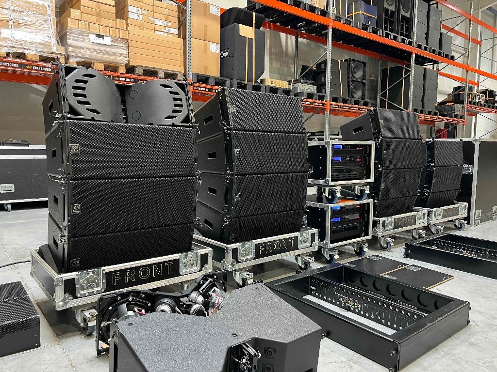 Martin Audio line array: 16x WPS 4x iKON iK42 Dante 2x grid, Audio, Tv en Foto, Luidsprekerboxen, Ophalen of Verzenden, Gebruikt