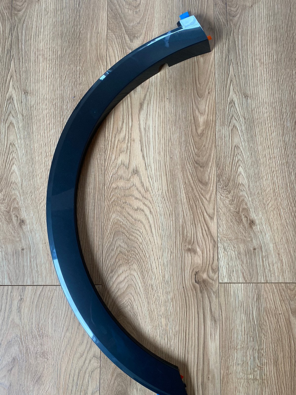 Audi A1 Sportback GB  – voorste wielkast-/spatbordafwerking, Fietsen en Brommers, Fietsonderdelen, Ophalen, Zo goed als nieuw