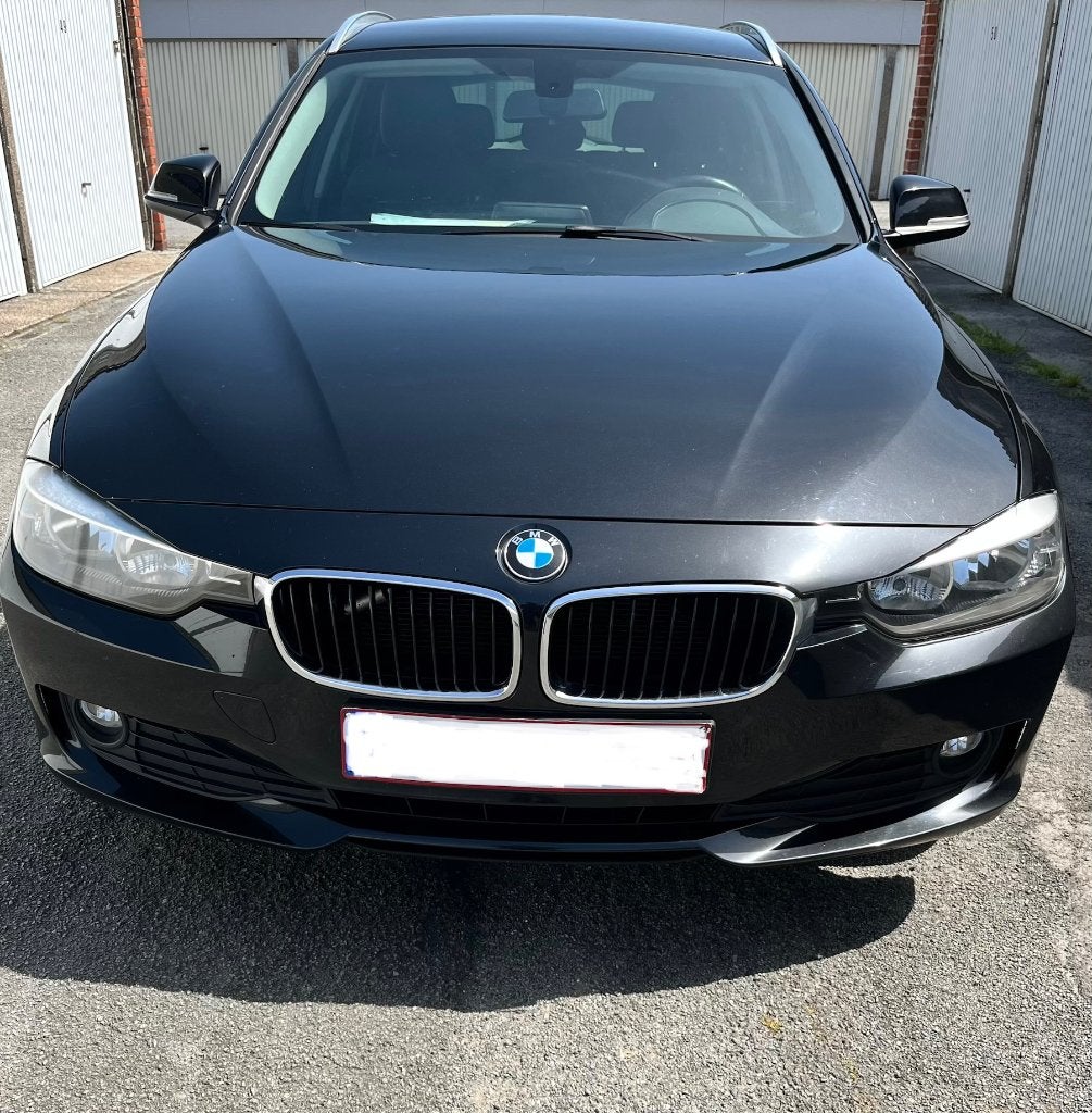 BMW 318D **Gekeurd voor verkoop**, Autos, BMW, Particulier, Série 2 Gran Tourer, ABS, Régulateur de distance, Airbags, Air conditionné