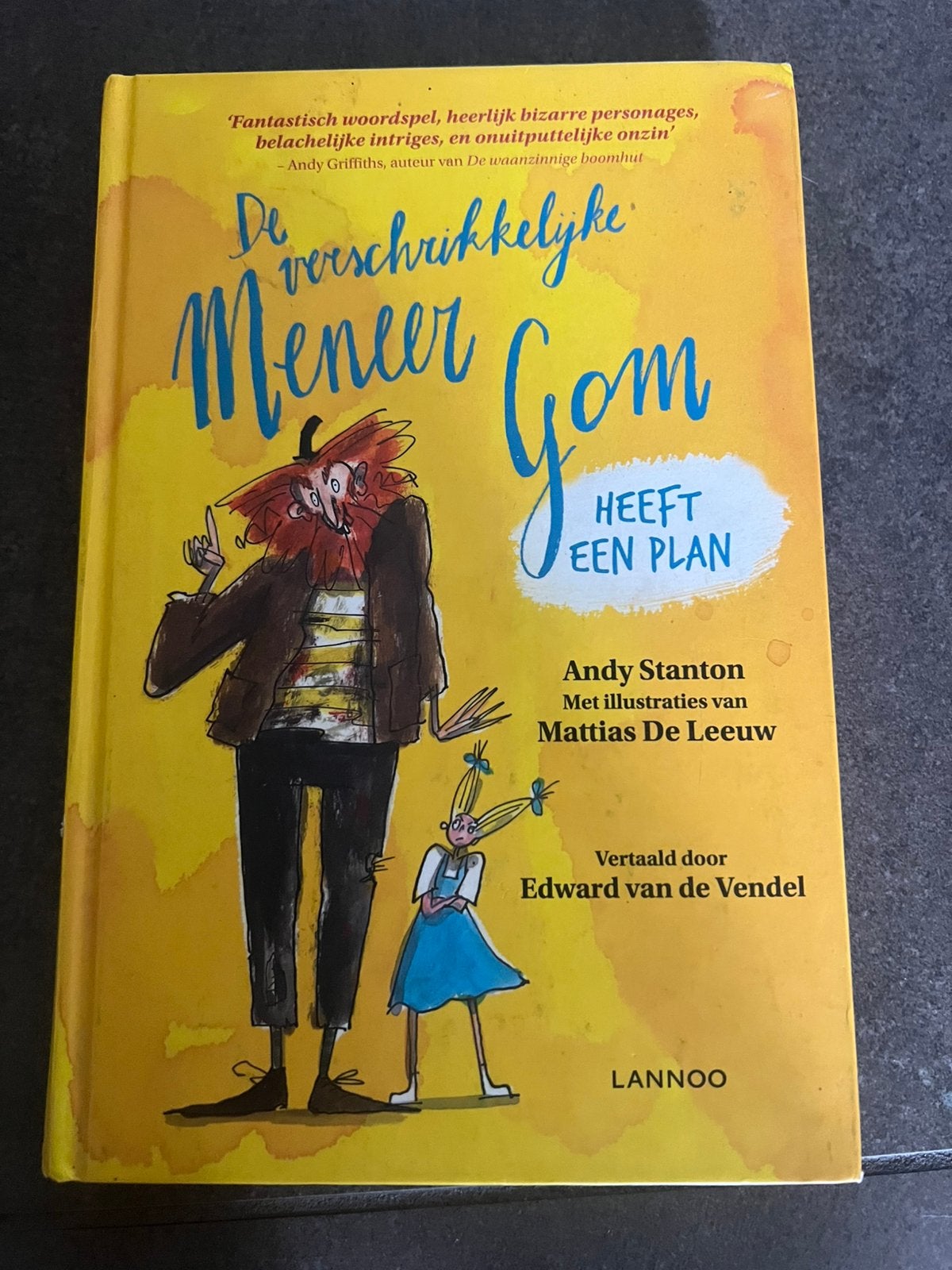Boek: De verschrikkelijke meneer gom., Ophalen of Verzenden, Zo goed als nieuw, Fictie