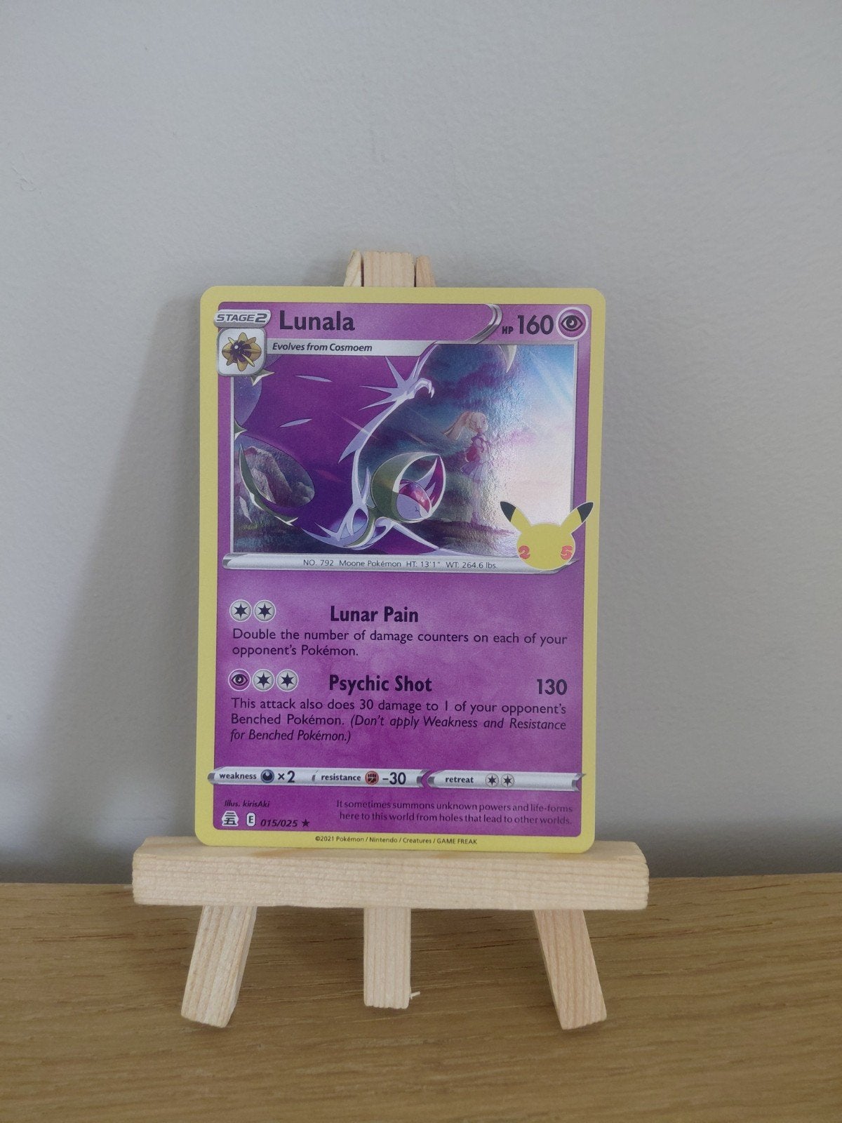 pokèmon kaart lunala, Ophalen of Verzenden, Gebruikt, Losse kaart