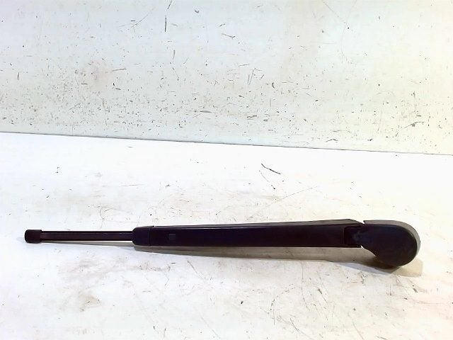 Ruitenwisserarm achterruit Volkswagen Golf, Auto-onderdelen, Onderdelen@venauto.nl, Van der Ven Autorecycling B.V., Gebruikt, Ettenseweg 76, 4706 PB Roosendaal, The Netherlands