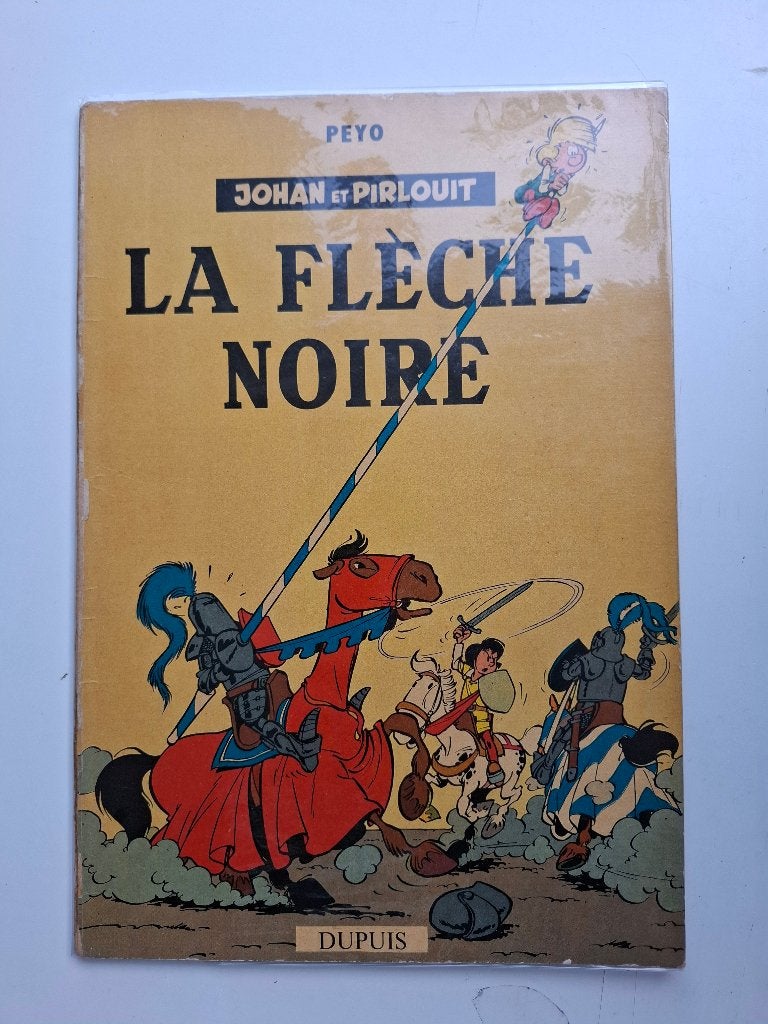 JOHAN ET PIRLOUIT TOME 7 "LA FLECHE NOIRE" PEYO EO 1959, Livres, Une BD, Enlèvement ou Envoi, Utilisé