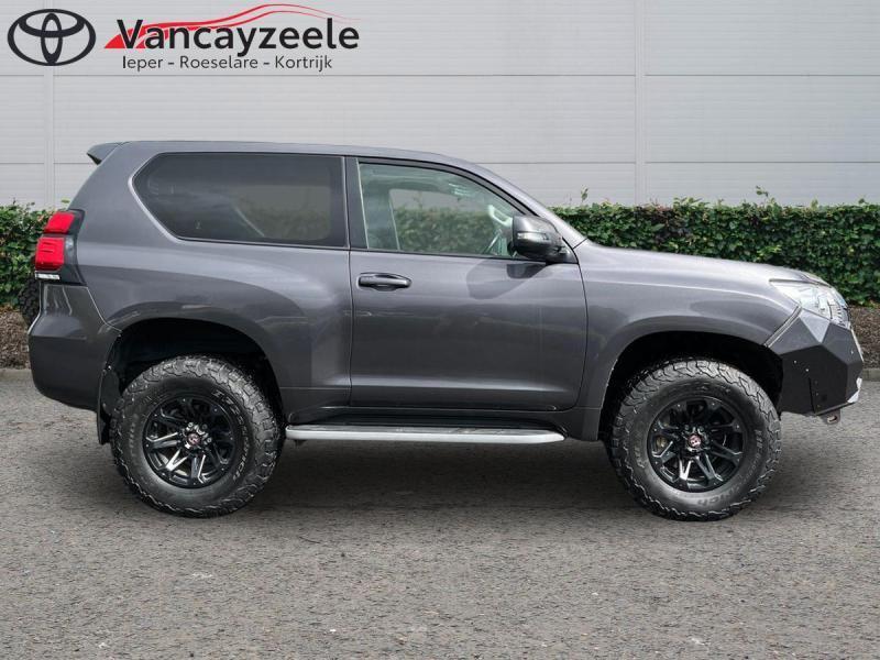 Toyota Land Cruiser 3 Deurs+Style+trekhaak+lichtevracht+jomo, Automaat, Diesel, USB, https://public.car-pass.be/vhr/dee20f1d-af9c-4158-9c6d-1145f0dde3af