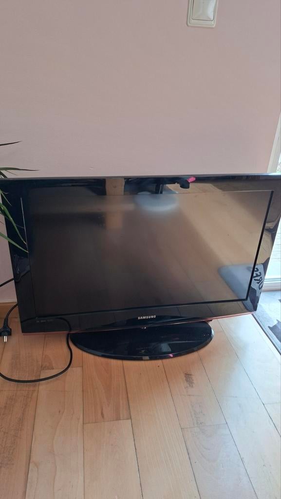 Télévision Samsung 80 cm, Samsung