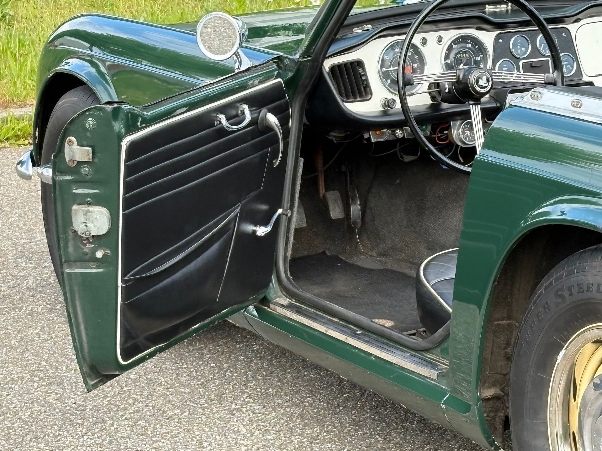 Triumph TR4, Auto's, Zwart, Cabriolet, Bedrijf, Handgeschakeld