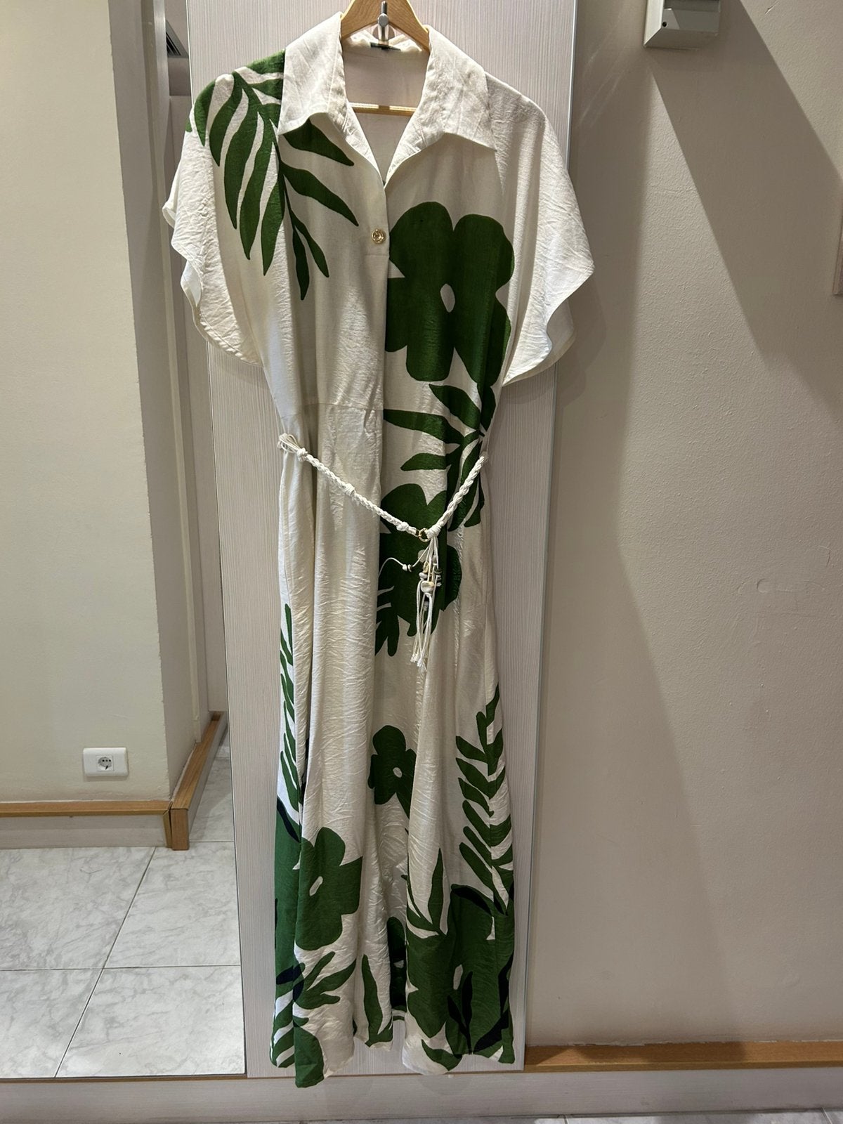 Kleef Caroline Biss Nouveau, Vêtements | Femmes, Robes, Enlèvement ou Envoi, Neuf, Taille 36 (S), Autres couleurs