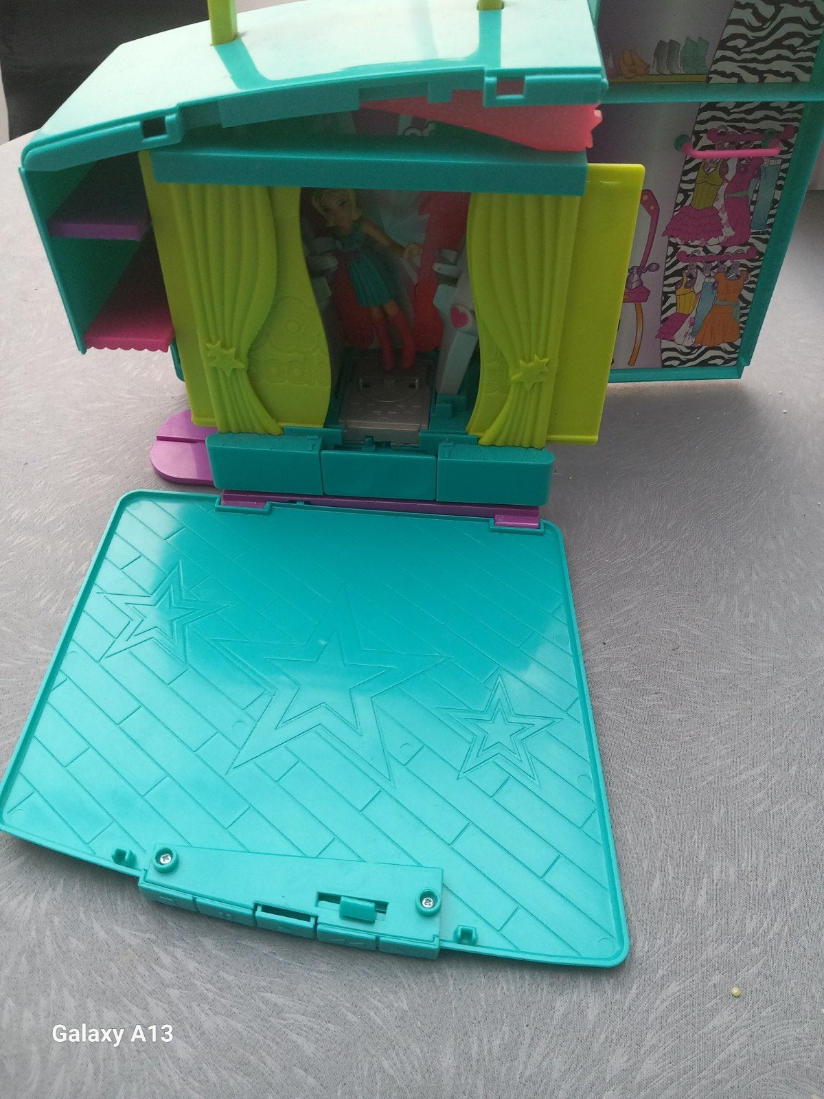 Polly pocket, Ophalen