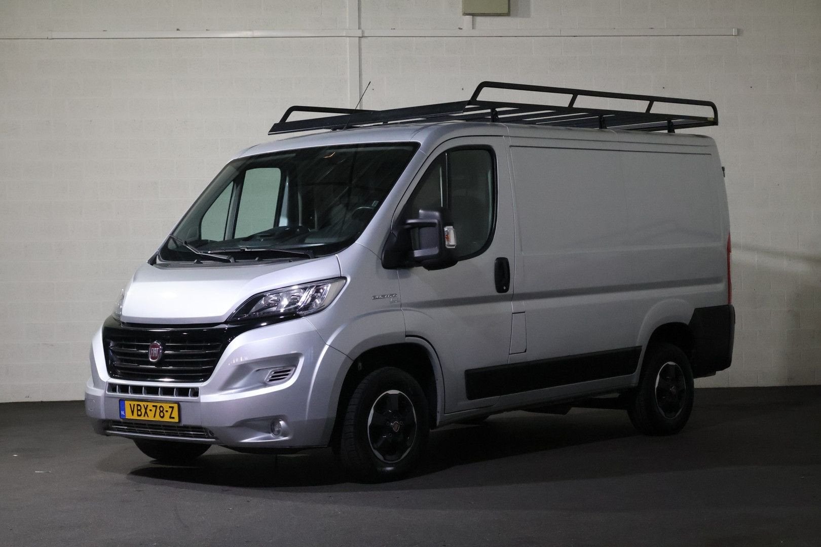 Fiat Ducato 30 2.3 MultiJet L1 H1 Airco Navigatie Imperiaal, Auto's, 161 g/km, Zilver of Grijs, Electronic Stability Program (ESP)