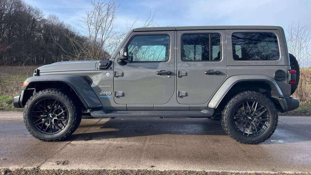 Jeep Wrangler Wrangler PHEV 2.0 Turbo 4xe Sahara 2 jeux de j, Automaat, 4 cilinders, Leder, 5 zetels