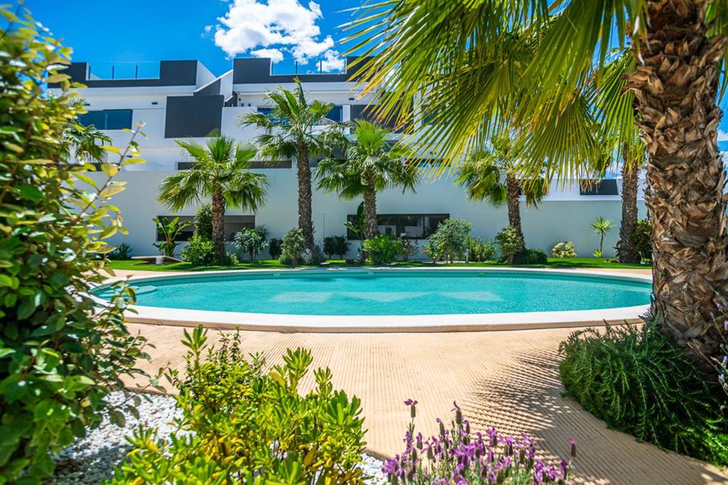 Bel appartement en duplex en Espagne, Vacances, Lac ou rivière, Agence de location, Climatisation, 3 chambres à coucher