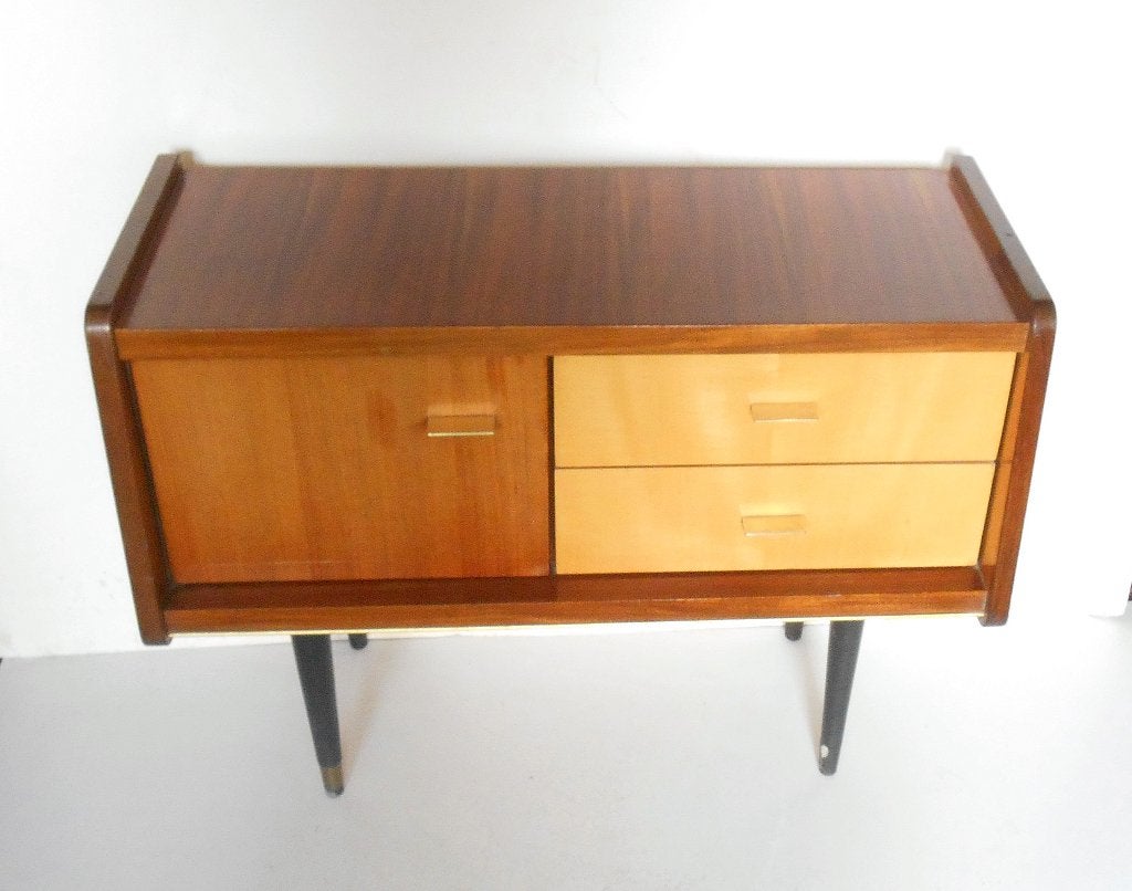 Petite commode, années 1960 (1), Enlèvement
