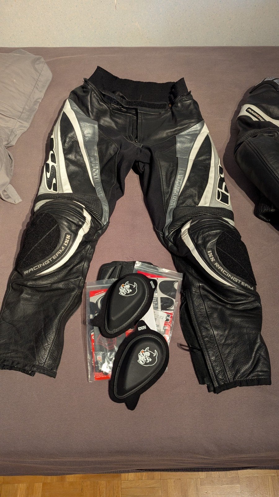 IXS Motorpak M52 + Richa botten M43, Motoren, Kleding | Motorkleding, Ophalen