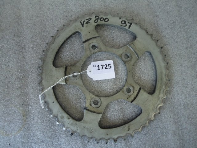 VZ800 1996 - 2004 Suzuki Kettingset Kettingwiel D1-17378