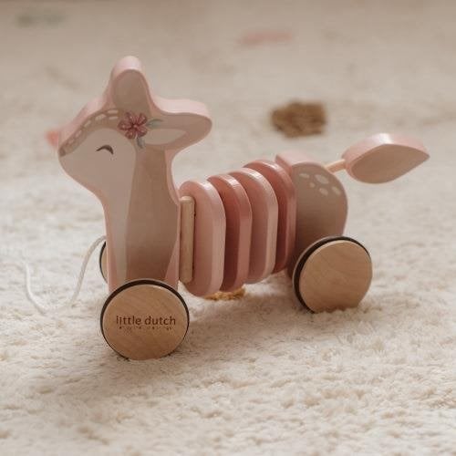 Little Dutch - trekdier hert (roze) - 18+maanden - NIEUW, Kinderen en Baby's, Speelgoed | Houten speelgoed, Nieuw, Duw- of Trekspeelgoed