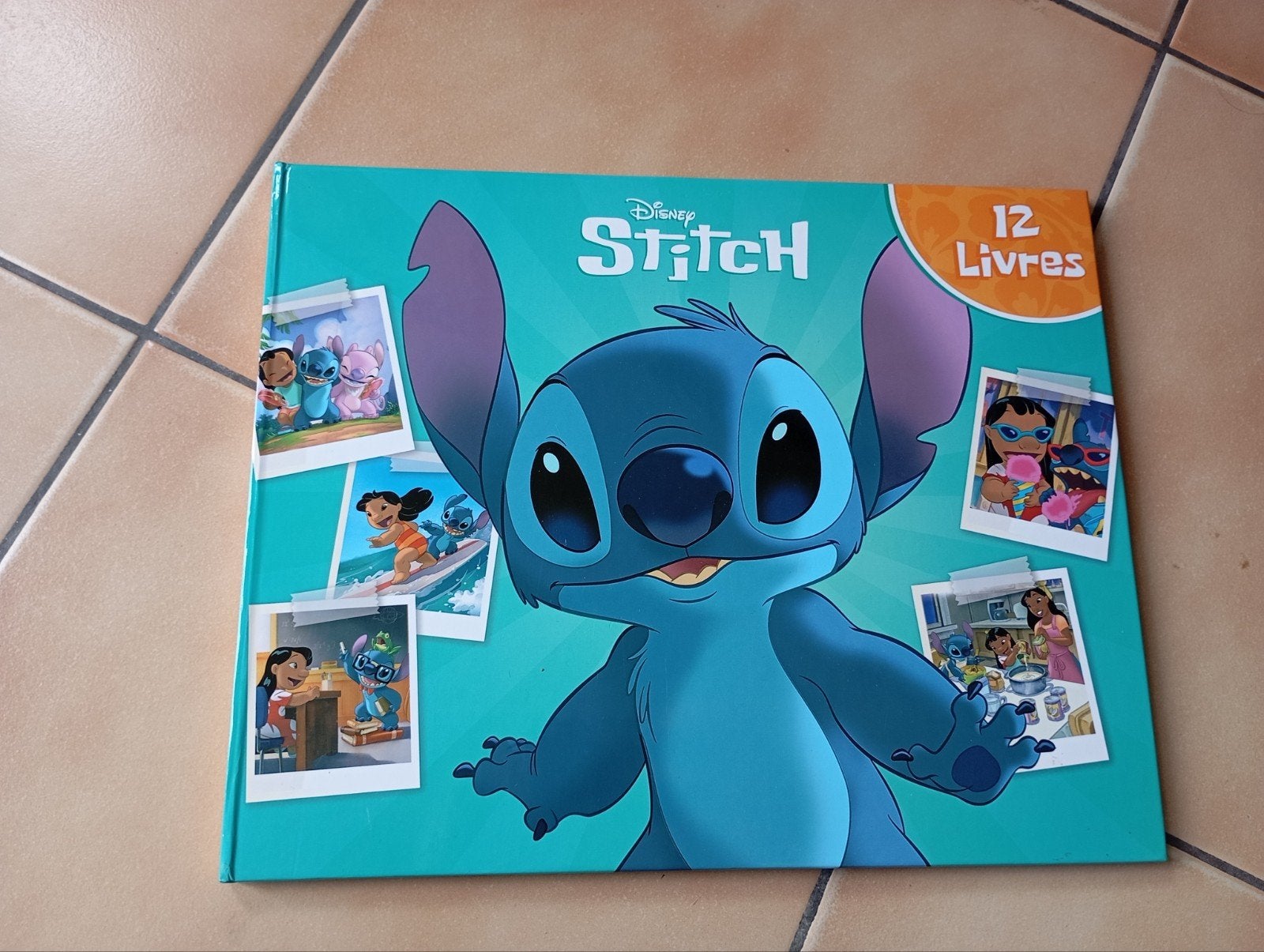 Livre collection Stitch, Envoi