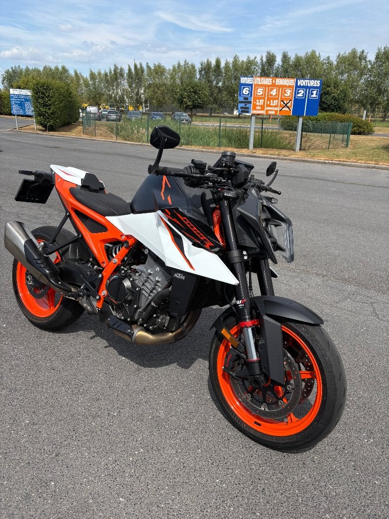 ‼️ KTM DUKE 990 R avec CT‼️, Motoren, Motoren | KTM, 2 cilinders, Nieuw, Motorrijbewijs A, Traction Control
