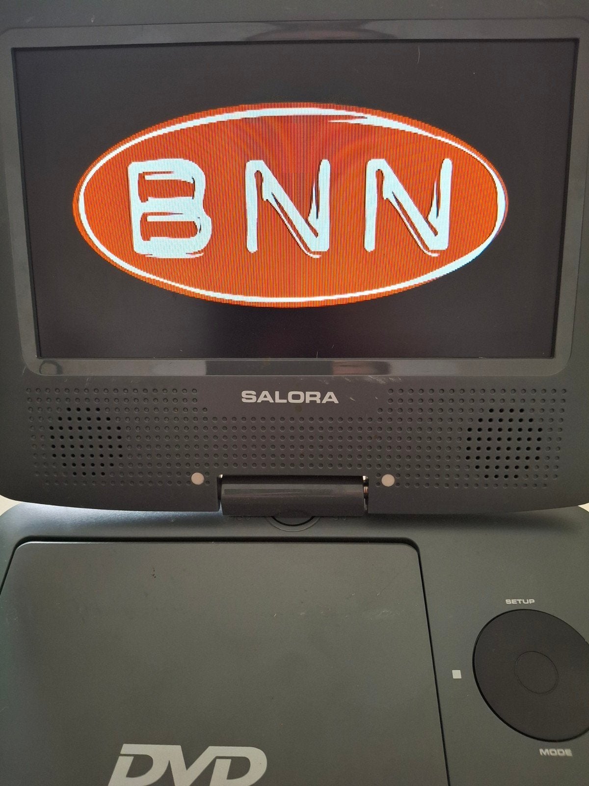 Salora DVP7009W draagbare DVD speler met afstandsbediening,, Ophalen of Verzenden, Dvd-speler