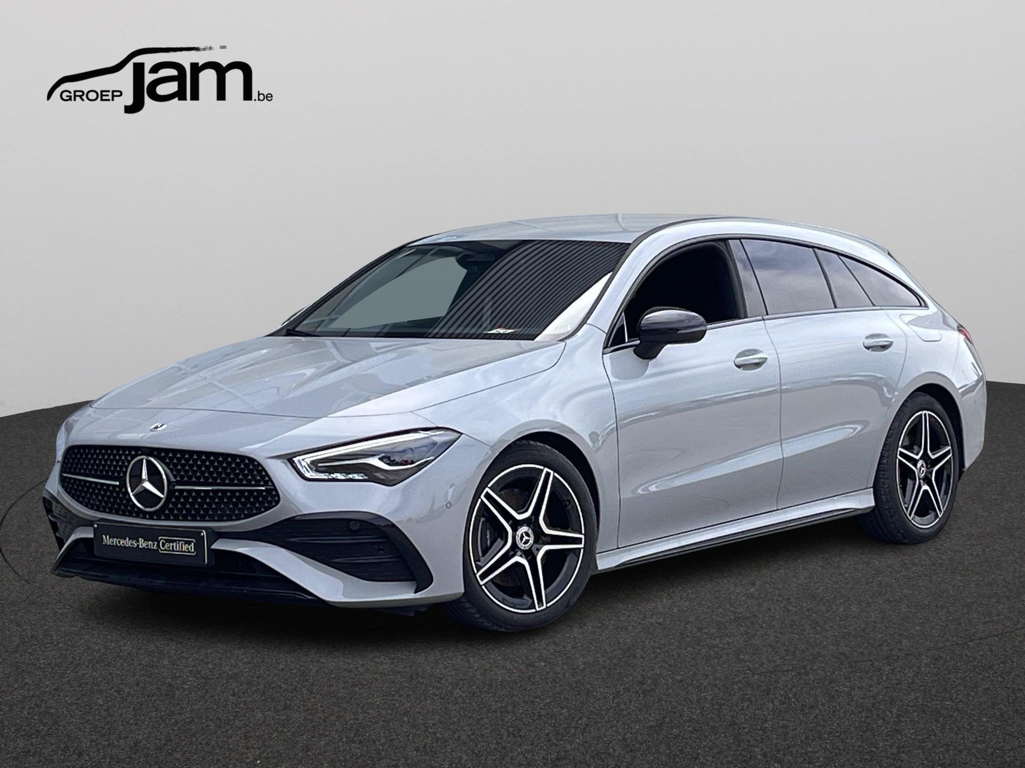 Mercedes-Benz CLA-Klasse Shooting Brake 200 AMG Line, Autos, Achat, Euro 6, Entreprise, Noir