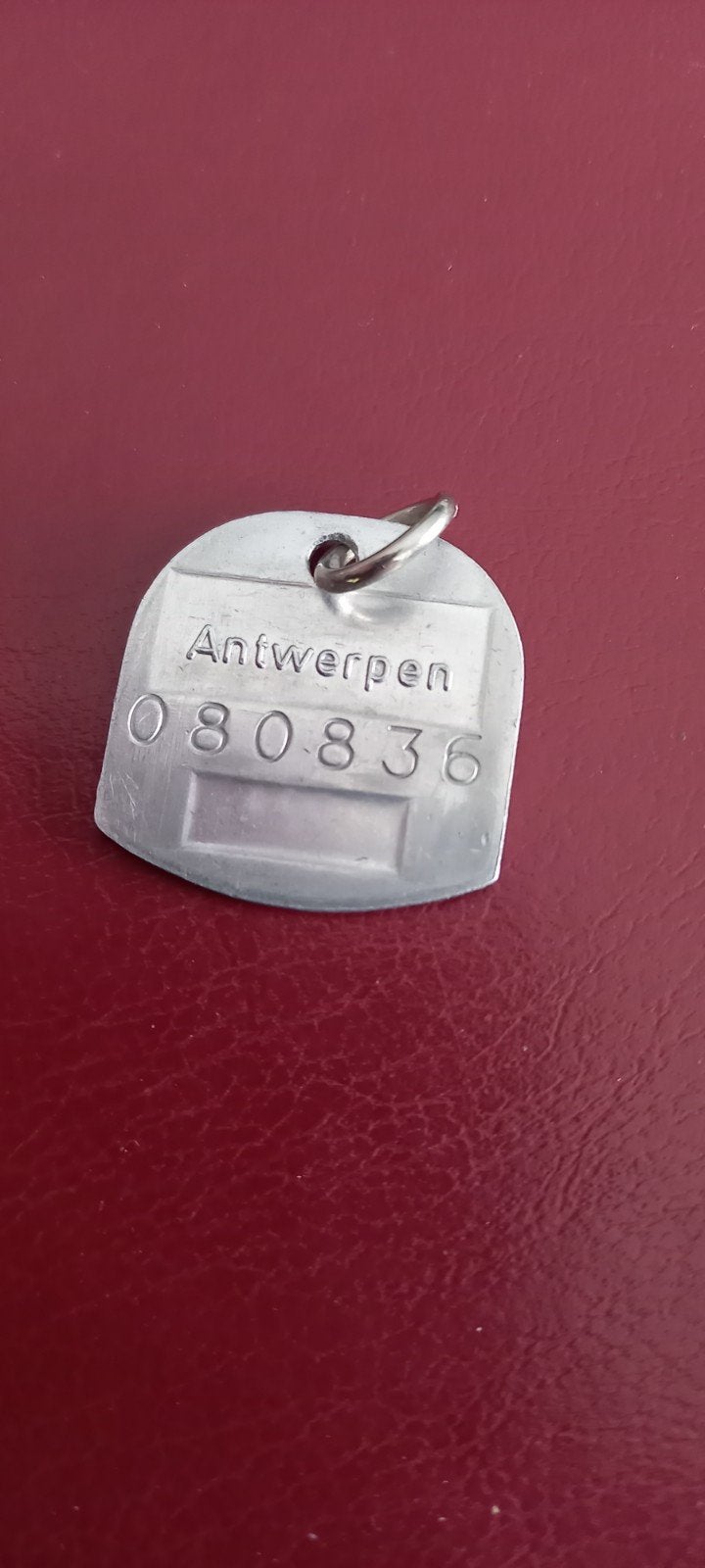 Hondenpenning, Ophalen