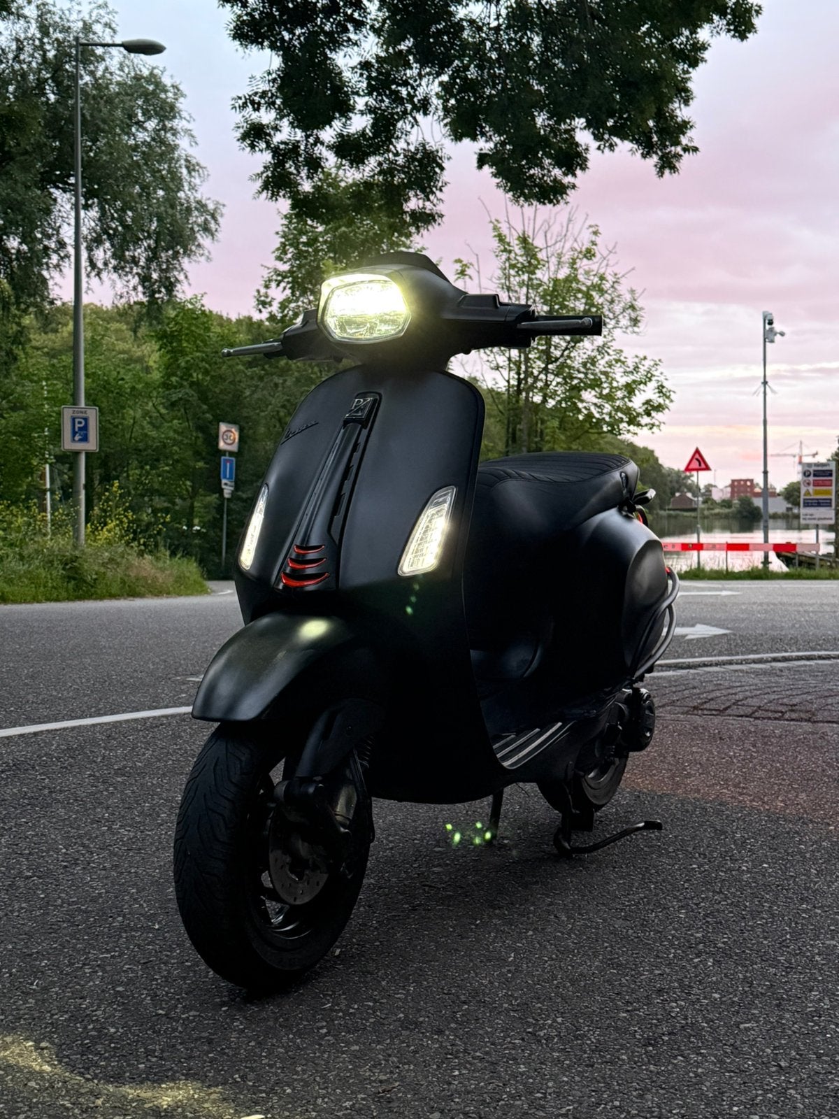 Vespa sprint facelift 2024, Fietsen en Brommers, Scooters | Overige merken, Ophalen, Nieuw, 49 cc, Klasse B (45 km/u)