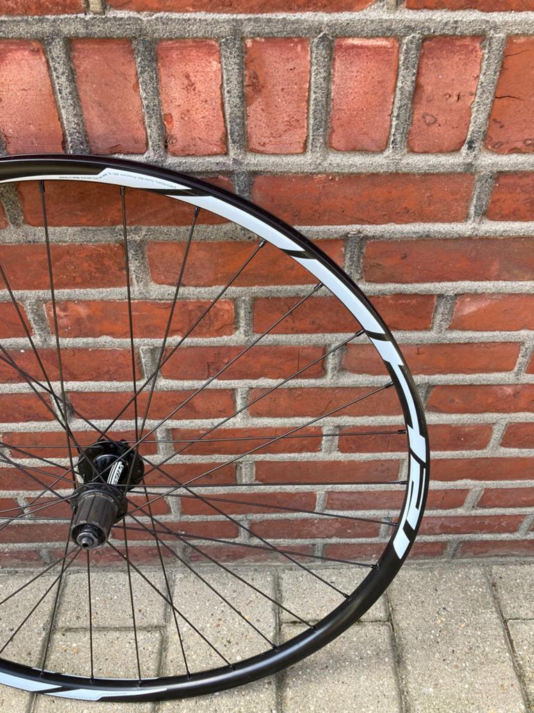 Specialized Stout MTB wielset te koop, Comme neuf, Enlèvement, Mountainbike, Titane