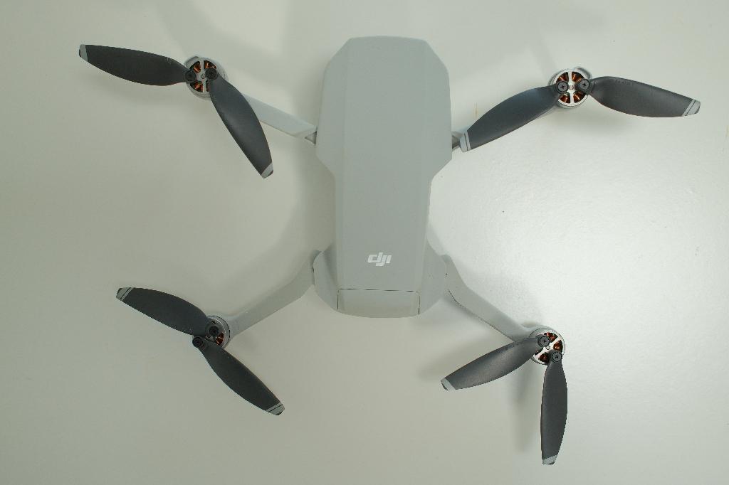 DJI Mini 1 Fly More Combo — 3 batterijen, als nieuw, Audio, Tv en Foto, Drones, Gebruikt, Cameradrone, Standaardkwaliteit, DJI